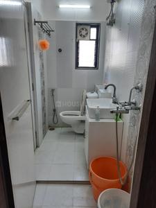 Bathroom Image of 903 Sq.ft 2 BHK Apartment / Flat for sale in Ballygunge Kolkata for Rs. 9000000