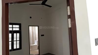 Bedroom Image of 900 Sq.ft 2 BHK Independent House for rent in Sushant Golf City Lucknow for Rs. 10000