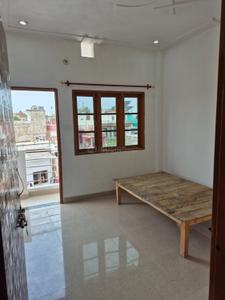 Bedroom Image of 150 Sq.ft 1 RK Independent House for rent in Alambagh Lucknow for Rs. 3200