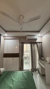 Bedroom Image of 1100 Sq.ft 2 BHK Apartment / Flat for sale in Sector 72 Noida for Rs. 5400000