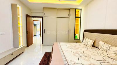 Bedroom Image of 1652 Sq.ft 3 BHK Apartment / Flat for sale in Utrathiya Zirakpur for Rs. 10280000
