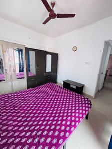 Bedroom Image of 570 Sq.ft 1 BHK Apartment / Flat for rent in Magarpatta Heliconia, Hadapsar Pune for Rs. 27500