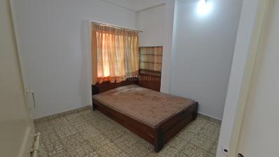 Bedroom Image of 1250 Sq.ft 2 BHK Apartment / Flat for rent in Shahibaug Ahmedabad for Rs. 23000