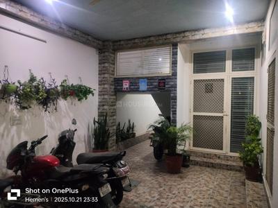 Balcony Image of 951 Sq.ft 1 RK Apartment / Flat for rent in Mansarovar Jaipur for Rs. 12500