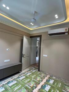 Bedroom Image of 1400 Sq.ft 3 BHK Builder Floor for rent in Swaraj Homes Saini Enclave RWA, Karkardooma New Delhi for Rs. 50000