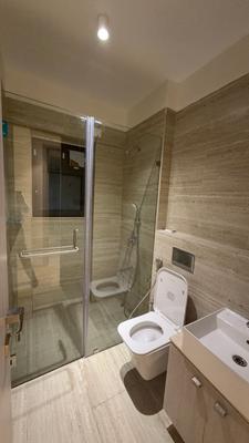 Image of 700 Sq.ft 2 BHK Apartment / Flat for sale in Bandra West, Mumbai for Rs. 45000000