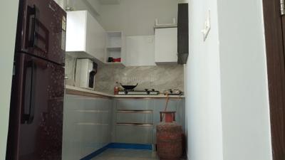 Kitchen Image of 1200 Sq.ft 2 BHK Builder Floor for rent in Signature Global City 92, Sector 92 Gurgaon for Rs. 33000
