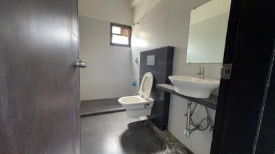 Image of 1800 Sq.ft 3 BHK Independent House for sale in Nilamber Oriens, Sunpharma Road, Vadodara for Rs. 11000000