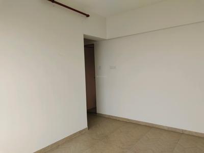 Bedroom Image of 1050 Sq.ft 3 BHK Apartment / Flat for rent in Gurukrupa Marina Enclave, Malad West Mumbai for Rs. 68000