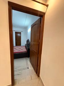Bedroom Image of 1575 Sq.ft 3 BHK Builder Floor for rent in Kalkaji New Delhi for Rs. 80000