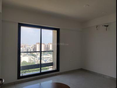 Bedroom Image of 1010 Sq.ft 2 BHK Apartment / Flat for sale in Aarushi Center Point, Kudasan Gandhinagar for Rs. 8000000