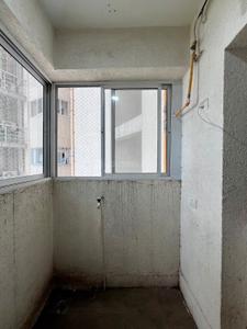 Balcony Image of 1000 Sq.ft 2 BHK Apartment / Flat for sale in L And T Crescent Bay, Parel Mumbai for Rs. 38000000