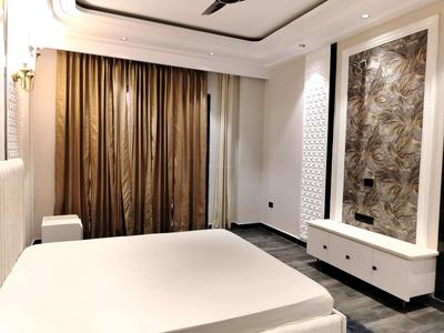 Bedroom Image of 2200 Sq.ft 3 BHK Builder Floor for sale in Realticus Luxury Independent Floors By Ashish Bansal 1, Sector 52 Gurgaon for Rs. 28500000