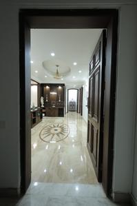 5 BHK Flat