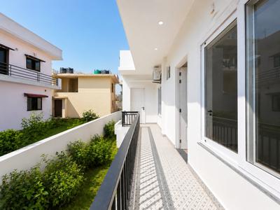 Balcony Image of 7350 Sq.ft 12 BHK Independent House for sale in Bhagwant Pur Dehradun for Rs. 70000000