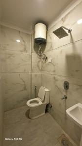 Image of 720 Sq.ft 2 BHK Apartment / Flat for rent in Chhattarpur, New Delhi for Rs. 25000
