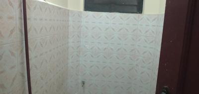 Bathroom Image of 600 Sq.ft 1 BHK Independent House for rent in Iyer Bungalow Madurai for Rs. 6000