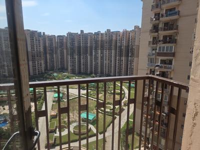 Image of 1500 Sq.ft 3 BHK Apartment / Flat for sale in Logix Blossom County, Sector 137, Noida for Rs. 21000000