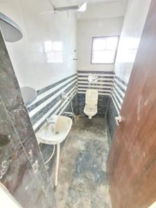 Bathroom Image of 690 Sq.ft 1 BHK Apartment / Flat for rent in Sai Datta Amrutkunj Residency, Pimple Gurav Pune for Rs. 14500
