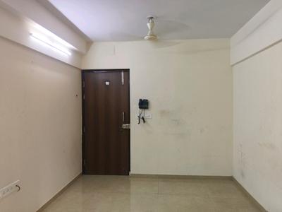 Living Room Image of 720 Sq.ft 1 BHK Apartment / Flat for rent in Lodha Palava Lakeside I To O by Lodha Group, Palava Phase 2 Thane for Rs. 12000