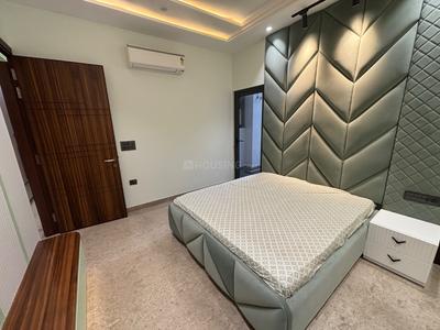 Bedroom Image of 1790 Sq.ft 3 BHK Builder Floor for sale in Vikaspuri New Delhi for Rs. 34000000