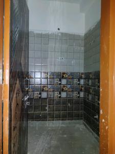 Common Bathroom Image of 750 Sq.ft 2 BHK Builder Floor for sale in DLF Ankur Vihar Ghaziabad for Rs. 2360004