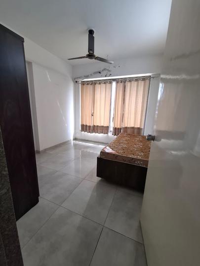 Vasana Hadmatia, Sargasan Bedroom 1