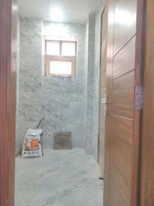 Common Bathroom Image of 2500 Sq.ft 4 BHK Builder Floor for sale in Sector 37 Faridabad for Rs. 26200000