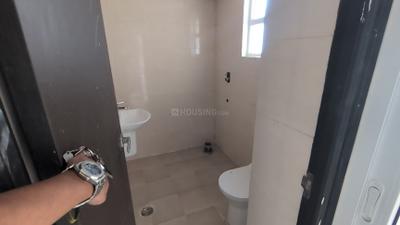 Aspire Bathroom One 3