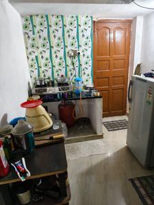 Kitchen Image of 500 Sq.ft 1 BHK Villa for rent in Sholinganallur Chennai for Rs. 15000