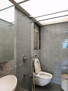 Common Bathroom Image of 930 Sq.ft 2 BHK Apartment / Flat for sale in Veena Serenity, Chembur Mumbai for Rs. 17800000