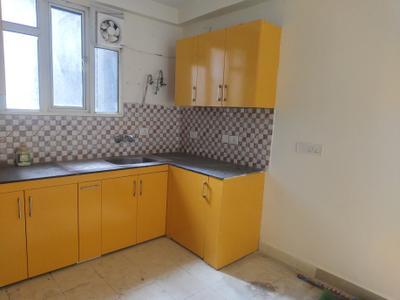 Kitchen Image of 1600 Sq.ft 3 BHK Apartment / Flat for rent in Today Kings Park, Omega IV Greater Noida for Rs. 25000
