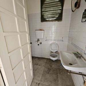 Bathroom Image of 2500 Sq.ft 4 BHK Duplex for sale in Yerawada Pune for Rs. 29000000