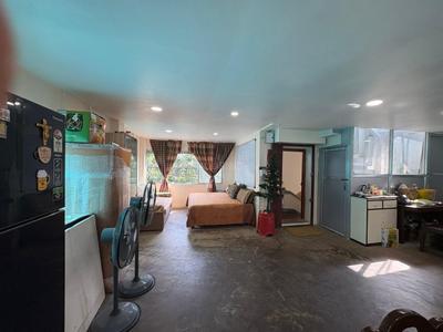 Hall Image of 2500 Sq.ft 5 BHK Independent House for sale in Thakurpukur Kolkata for Rs. 13500000