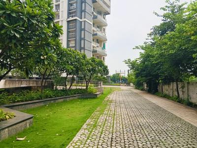 Image of 1900 Sq.ft 3 BHK Apartment / Flat for rent in Wallfort Sapphire, Sarona, Raipur for Rs. 26500
