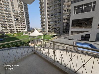 Balcony Image of 865 Sq.ft 2 BHK Apartment / Flat for sale in Pareena Mi Casa, Sector 68 Gurgaon for Rs. 11000000