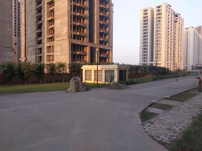 Image of 1036 Sq.ft 2 BHK Apartment / Flat for sale in Jaypee Kensington Boulevard, Sector 131, Noida for Rs. 9000000