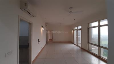 Image of 710 Sq.ft 1 RK Studio for sale in Godrej Golf Link, Jaypee Greens, Greater Noida for Rs. 8000000