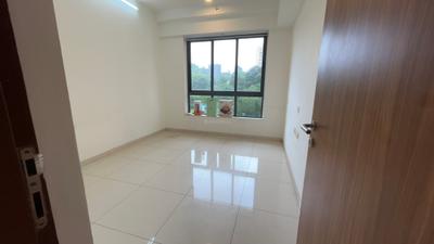 Bedroom Image of 1500 Sq.ft 3 BHK Apartment / Flat for sale in Shapoorji Pallonji Vicinia, Powai Mumbai for Rs. 40500000