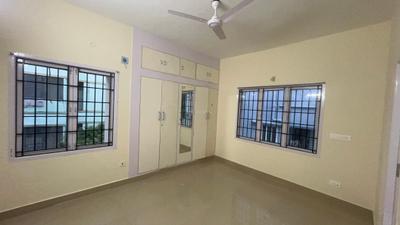 Bedroom Image of 1100 Sq.ft 2 BHK Apartment / Flat for rent in Adyar Chennai for Rs. 36000
