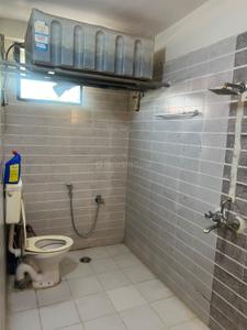 Bathroom Image of 1650 Sq.ft 3 BHK Apartment / Flat for sale in Manikonda Hyderabad for Rs. 10000000