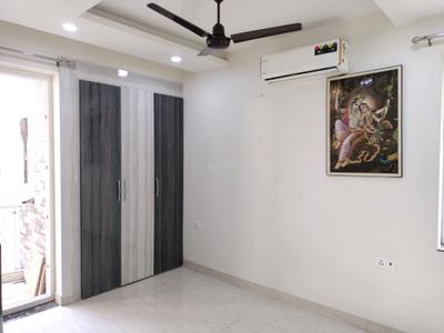 Bedroom Image of 2000 Sq.ft 4 BHK Apartment / Flat for sale in Kamakshi Apartment, Sector 6 Dwarka New Delhi for Rs. 35500000