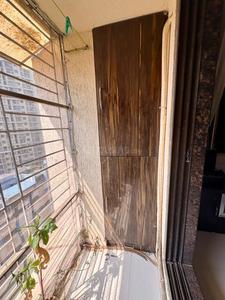 Balcony Image of 675 Sq.ft 2 BHK Apartment / Flat for sale in Parshvanath Hansraj Heights, Thane West Thane for Rs. 15000000