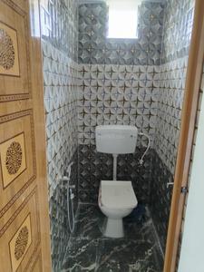 Bathroom Image of 1060 Sq.ft 3 BHK Apartment / Flat for sale in Rajarhat Kolkata for Rs. 3500000