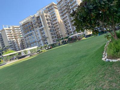 Image of 950 Sq.ft 2 BHK Apartment / Flat for rent in Uptown Skylla, PR7 Airport Road, Zirakpur for Rs. 25000