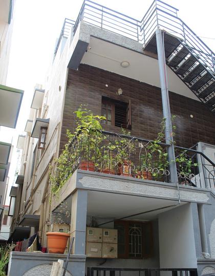 Jain East Parade Main Image 1