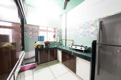 Kitchen Image of 1001 Sq.ft 3 BHK Apartment / Flat for sale in Sola Ahmedabad for Rs. 8000000