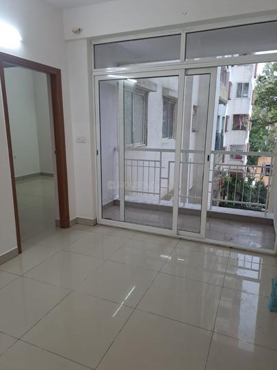 Mahendra Elena 5 Main Image 1