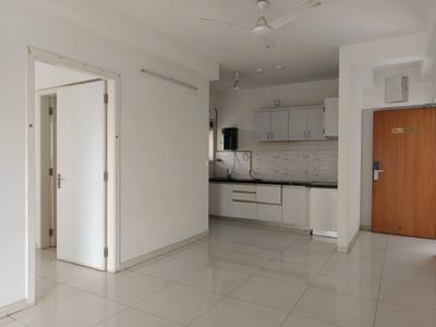 Living Room Image of 810 Sq.ft 1.5 BHK Apartment / Flat for sale in Amanora Gold Towers, Hadapsar Pune for Rs. 8500000