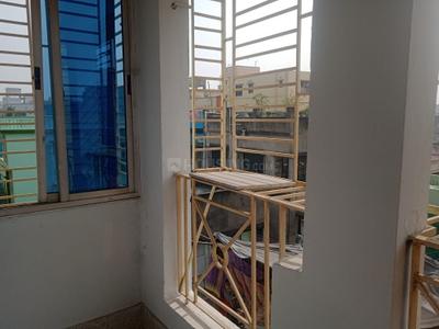 Balcony Image of 935 Sq.ft 2 BHK Apartment / Flat for sale in Keshtopur Kolkata for Rs. 3200000